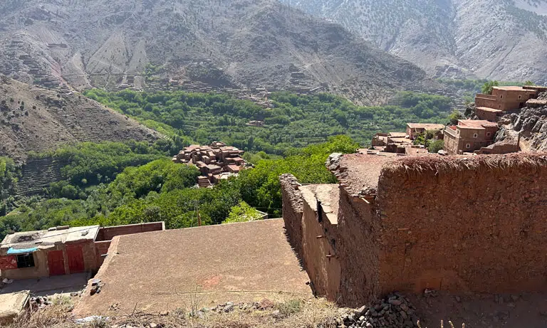 combine mountains and desert